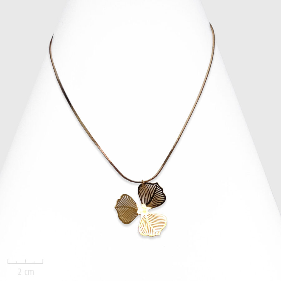 Ronja – Collier en or avec pendentif floral