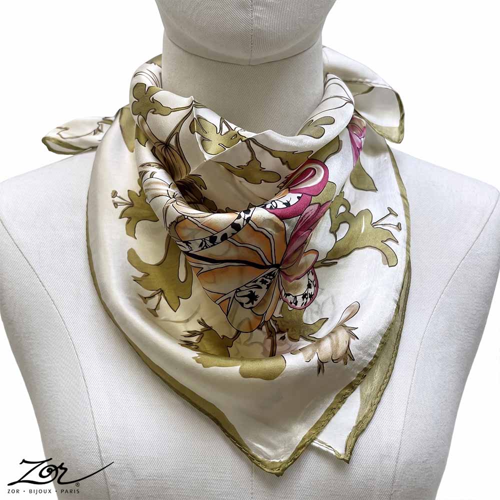 Foulard carré 100% soie de 50 x 50cm, fleur de lys rose vert. Zor Paris